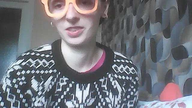 TayanaJons online show from October 29, 2025, 8:05 am