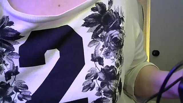 JLA kiss online show from April 5, 2026, 2:58 pm