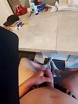 Snapshot of sexgeil3345455 chatting on November 3, 2025, 7:31 am sexgeil3345455 online show from November 3, 2025, 7:31 am