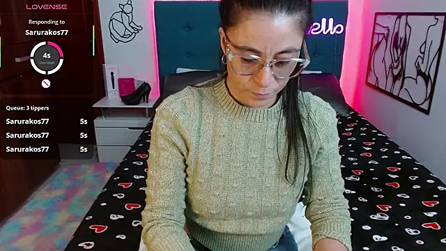 antonella sweet33 online show from November 13, 2025, 8:19 pm