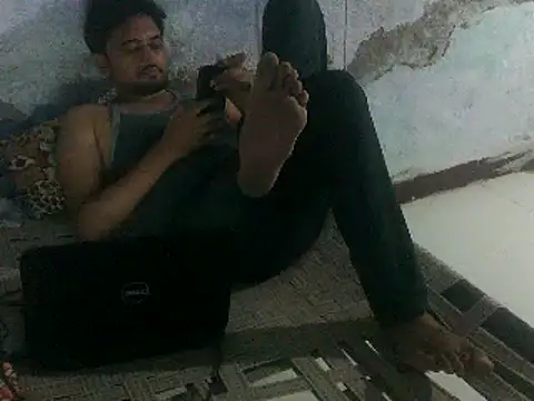 Rocobodymassager online show from May 27, 2026, 3:42 pm