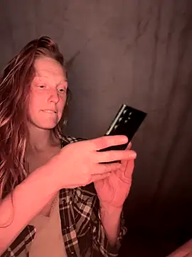 GoldenFlameGoddess online show from November 12, 2025, 3:18 am