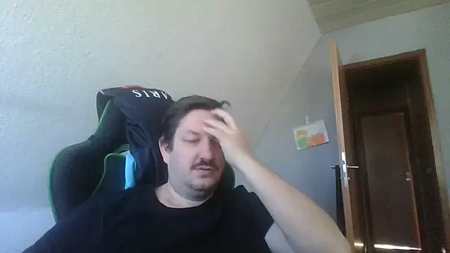 Golffahrer1982 online show from March 1, 2026, 8:49 am