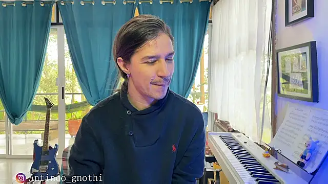 Snapshot of Antinoo_Gnothi chatting on December 9, 2024, 2:17 pm Antinoo Gnothi online show from December 9, 2024, 2:17 pm