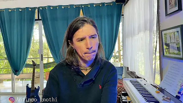 Snapshot of Antinoo_Gnothi chatting on December 9, 2024, 5:19 pm Antinoo Gnothi online show from December 9, 2024, 5:19 pm