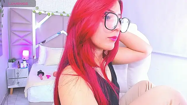 Snapshot of Zoe_Lennoxx chatting on January 7, 2025, 4:16 pm Zoe Lennoxx online show from January 7, 2025, 4:16 pm