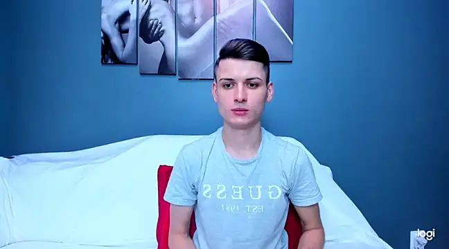 Snapshot of andboyfor6 chatting on December 21, 2024, 8:18 am andboyfor6 online show from December 21, 2024, 8:18 am