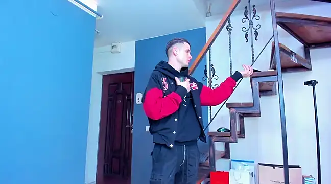 Snapshot of andboyfor6 chatting on February 13, 2025, 5:16 am andboyfor6 online show from February 13, 2025, 5:16 am