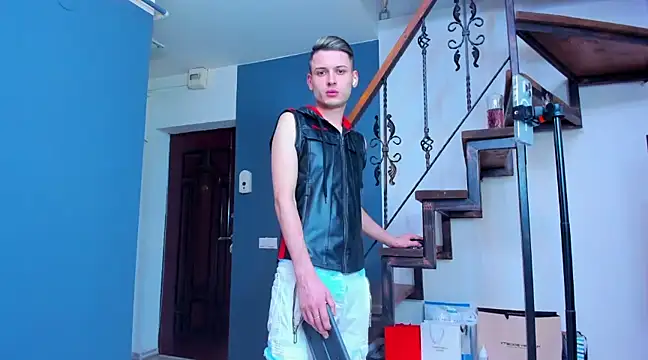 Snapshot of andboyfor6 chatting on February 15, 2025, 8:54 pm andboyfor6 online show from February 15, 2025, 8:54 pm