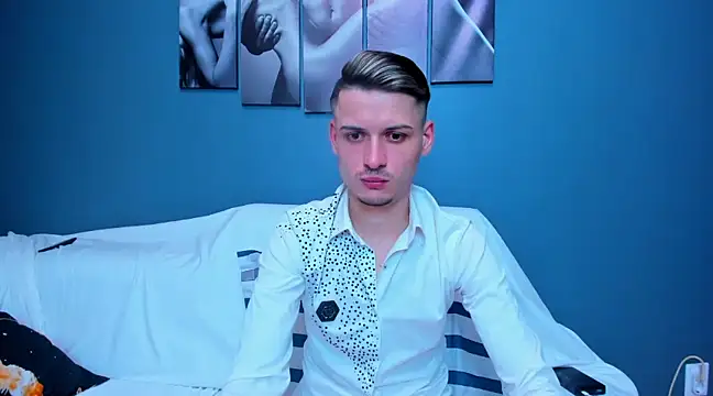 Snapshot of andboyfor6 chatting on February 21, 2025, 6:18 am andboyfor6 online show from February 21, 2025, 6:18 am