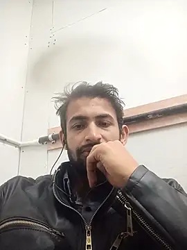 villian    online show from November 21, 2025, 3:33 pm