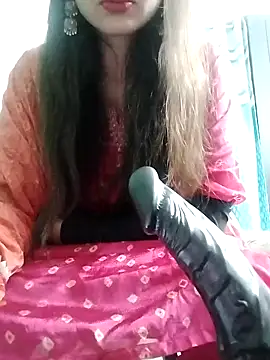 Snapshot of Noor_Darliing chatting on January 8, 2025, 2:56 pm Noor Darliing online show from January 8, 2025, 2:56 pm