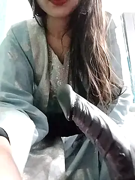 Snapshot of Noor_Darliing chatting on January 18, 2025, 2:33 pm Noor Darliing online show from January 18, 2025, 2:33 pm