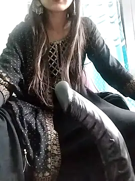 Snapshot of Noor_Darliing chatting on January 20, 2025, 5:59 pm Noor Darliing online show from January 20, 2025, 5:59 pm