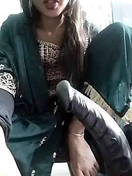 Snapshot of Noor_Darliing chatting on February 4, 2025, 6:06 pm Noor Darliing online show from February 4, 2025, 6:06 pm