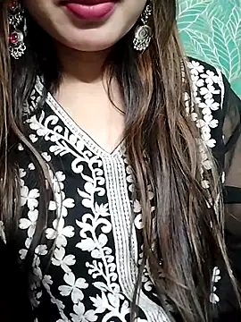 Snapshot of Noor_Darliing chatting on March 4, 2025, 9:22 pm Noor Darliing online show from March 4, 2025, 9:22 pm