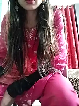 Snapshot of Noor_Darliing chatting on March 17, 2025, 9:13 pm Noor Darliing online show from March 17, 2025, 9:13 pm