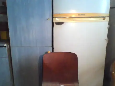 D Marinna online show from December 16, 2025, 9:03 am