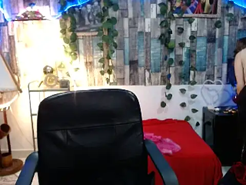 Snapshot of KarimaSarabe chatting on February 28, 2025, 9:12 pm KarimaSarabe online show from February 28, 2025, 9:12 pm