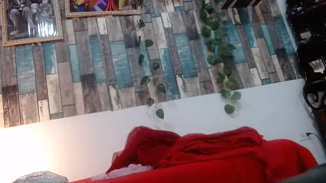 Snapshot of KarimaSarabe chatting on September 16, 2025, 9:05 pm KarimaSarabe online show from September 16, 2025, 9:05 pm