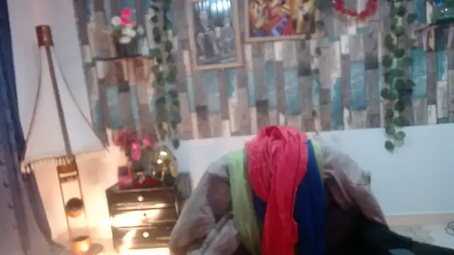 Snapshot of KarimaSarabe chatting on September 17, 2025, 9:38 pm KarimaSarabe online show from September 17, 2025, 9:38 pm