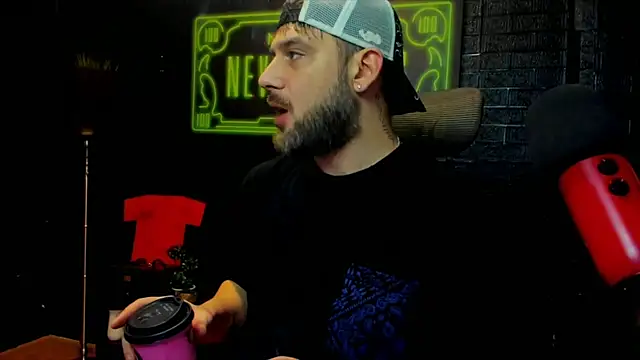 LexXHardy online show from February 27, 2025, 4:43 pm