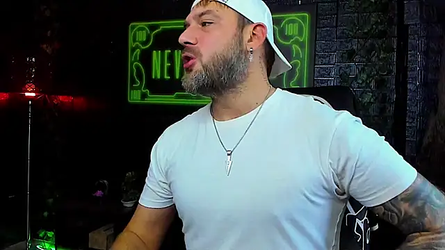 LexXHardy online show from September 22, 2025, 3:47 pm