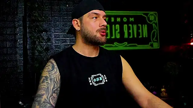 Snapshot of LexXHardy chatting on February 14, 2026, 4:20 am LexXHardy online show from February 14, 2026, 4:20 am