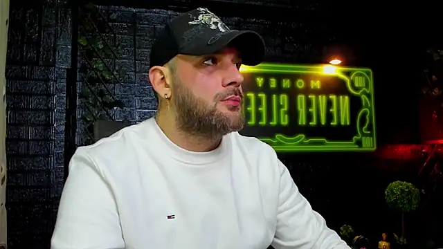 Snapshot of LexXHardy chatting on February 22, 2026, 3:40 am LexXHardy online show from February 22, 2026, 3:40 am