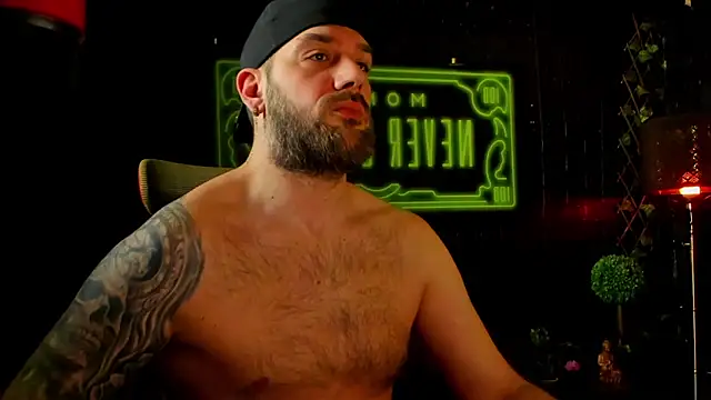 LexXHardy online show from March 18, 2026, 11:02 am