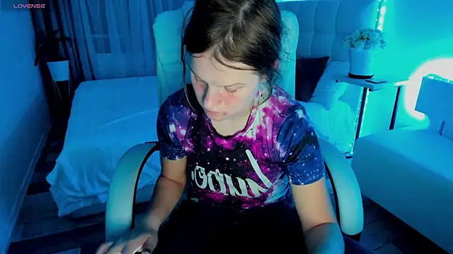 Kathlyn  Heath online show from March 14, 2025, 12:10 am