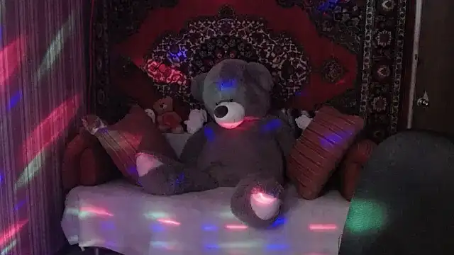 Kathlyn  Heath online show from September 14, 2025, 4:39 pm