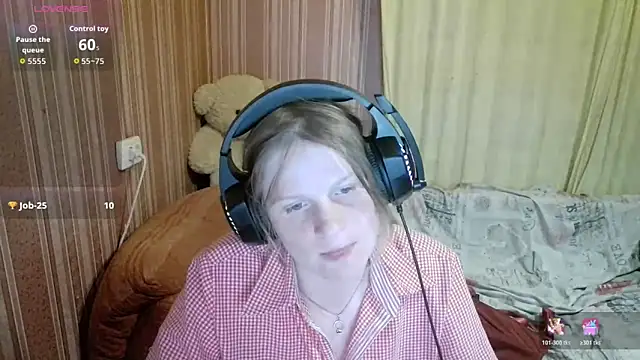 Snapshot of Kathlyn__Heath chatting on June 18, 2026, 8:13 pm Kathlyn Heath online show from June 18, 2026, 8:13 pm