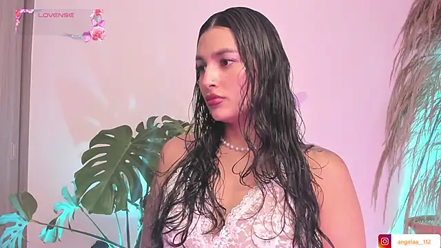 Anngel 1 online show from October 30, 2025, 5:13 pm