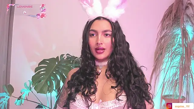 Anngel 1 online show from October 31, 2025, 3:46 pm