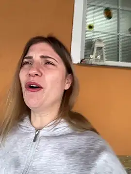 Snapshot of secretcrazy69 chatting on February 16, 2025, 7:48 am secretcrazy69 online show from February 16, 2025, 7:48 am