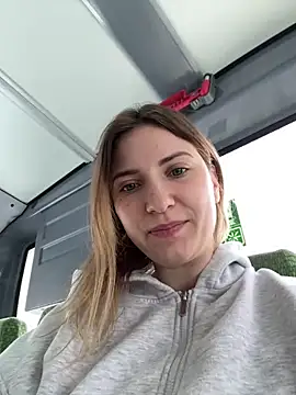 Snapshot of secretcrazy69 chatting on February 21, 2025, 9:56 am secretcrazy69 online show from February 21, 2025, 9:56 am