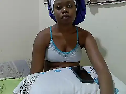 maggyjan online show from March 14, 2026, 11:43 pm