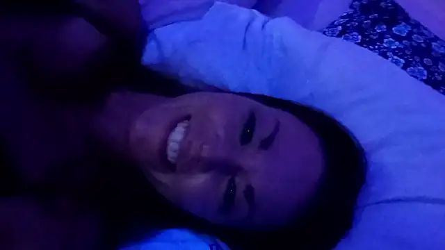 cammyquart online show from November 24, 2025, 2:22 am