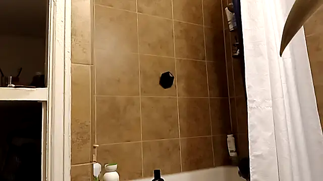 cammyquart online show from November 25, 2025, 2:11 am