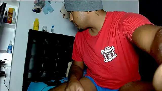 master95 online show from February 26, 2025, 7:05 pm