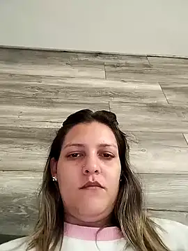 Mia Hampton online show from December 21, 2024, 4:46 pm