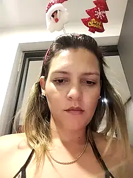 Mia Hampton online show from December 23, 2024, 10:55 pm