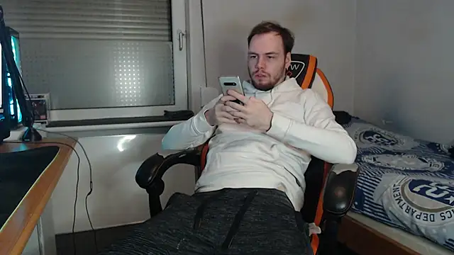 PrinsDutchHonry online show from October 14, 2025, 9:48 pm