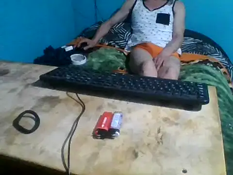 Snapshot of malekon76 chatting on December 7, 2024, 7:05 am malekon76 online show from December 7, 2024, 7:05 am