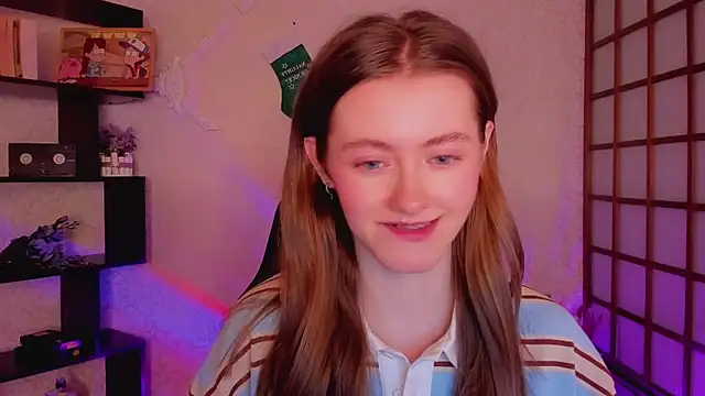 KateCuddle online show from December 30, 2024, 4:42 am