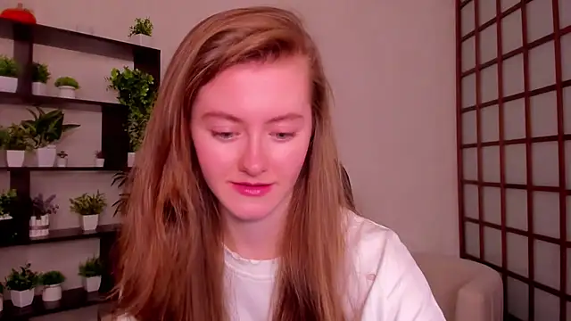 KateCuddle online show from September 24, 2025, 2:26 am