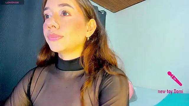 sofimendoza online show from July 18, 2026, 9:02 am
