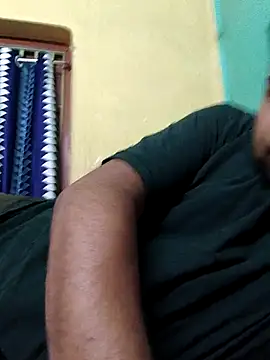 Kolkataboyroy online show from September 30, 2025, 7:24 am