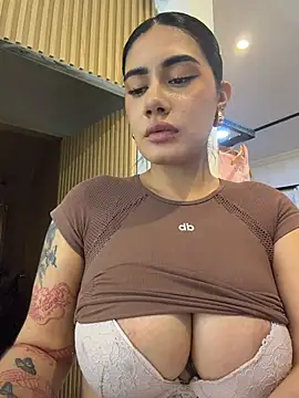 clarachanelricek online show from March 19, 2026, 11:20 pm